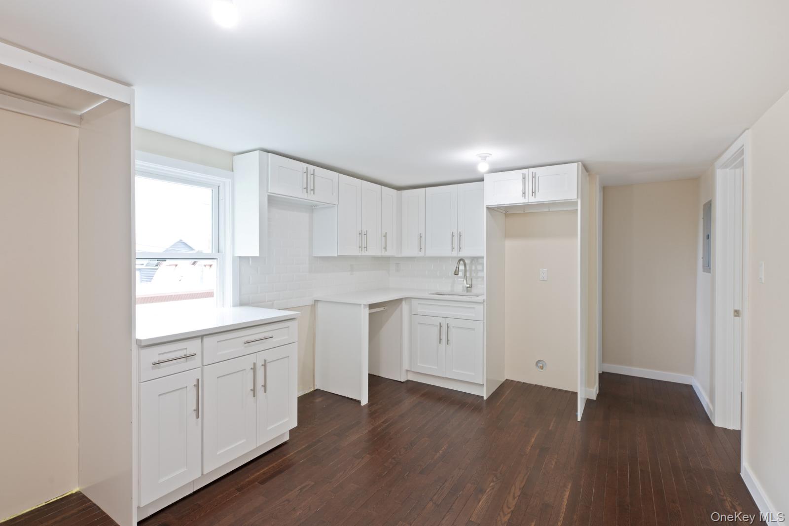 13 Ash Street Property Photo 11