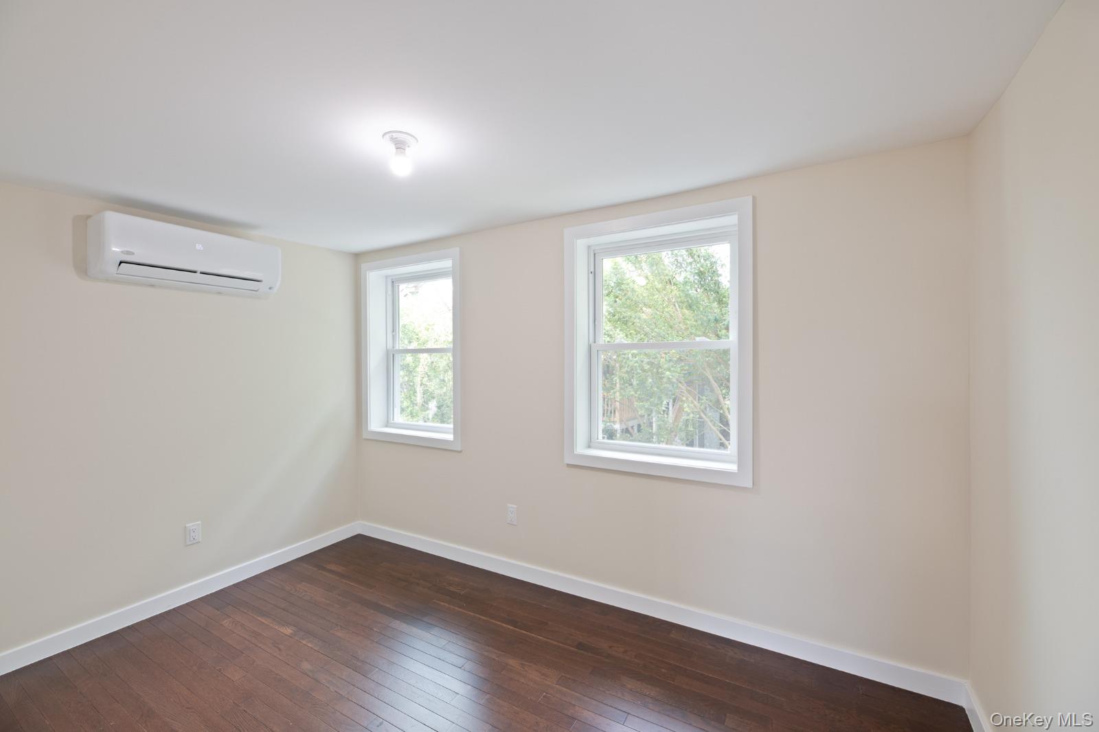 13 Ash Street Property Photo 19