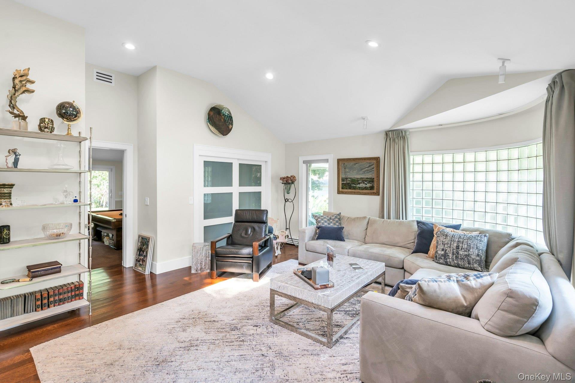 18 Regent Place Property Photo 13