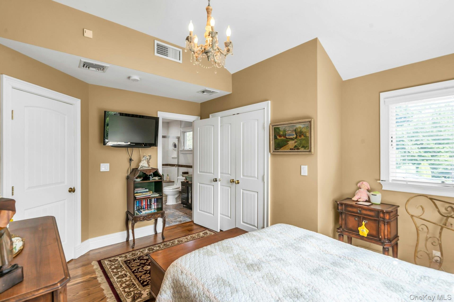 18 Regent Place Property Photo 32