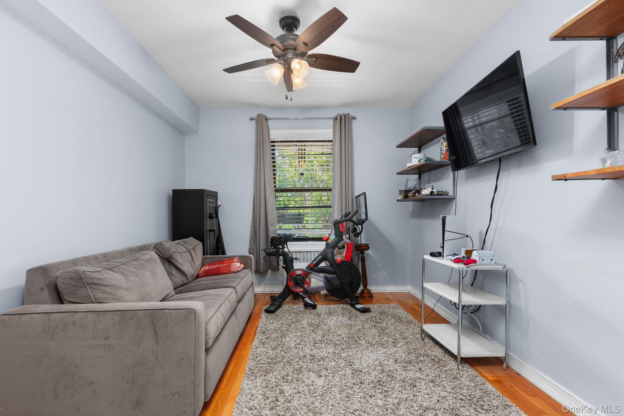 325 Main Street 4c Property Photo 7