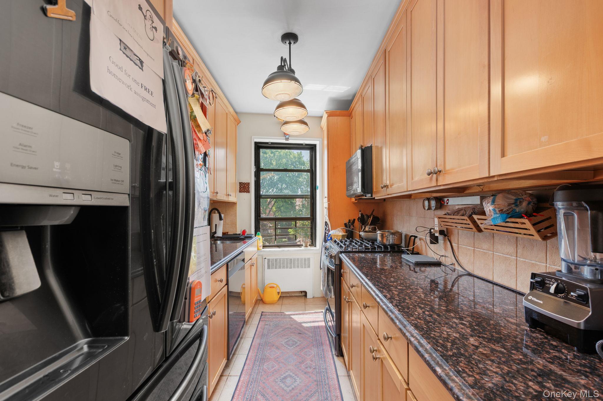325 Main Street 4c Property Photo 14