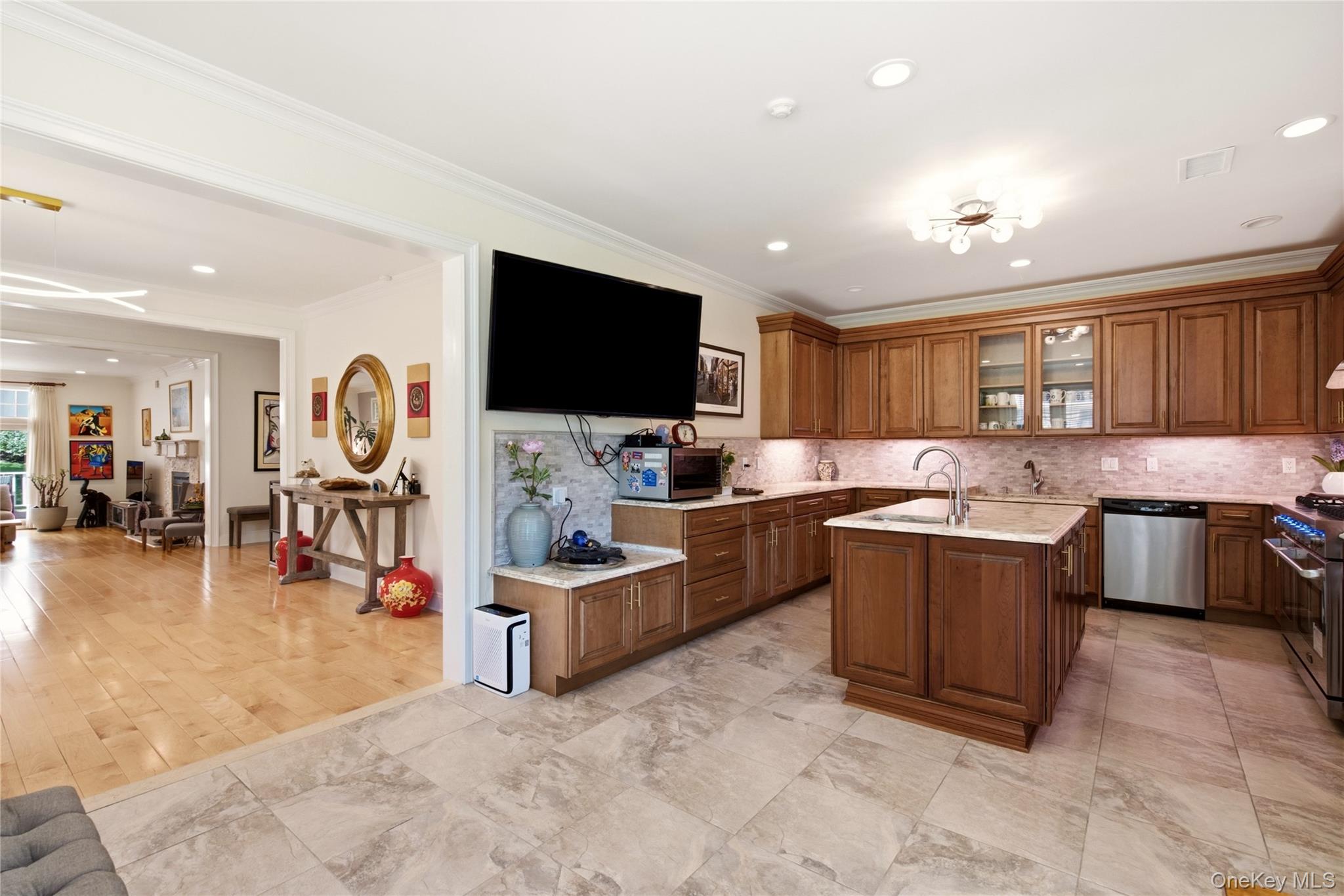 323 Baltustrol Circle Property Photo 12