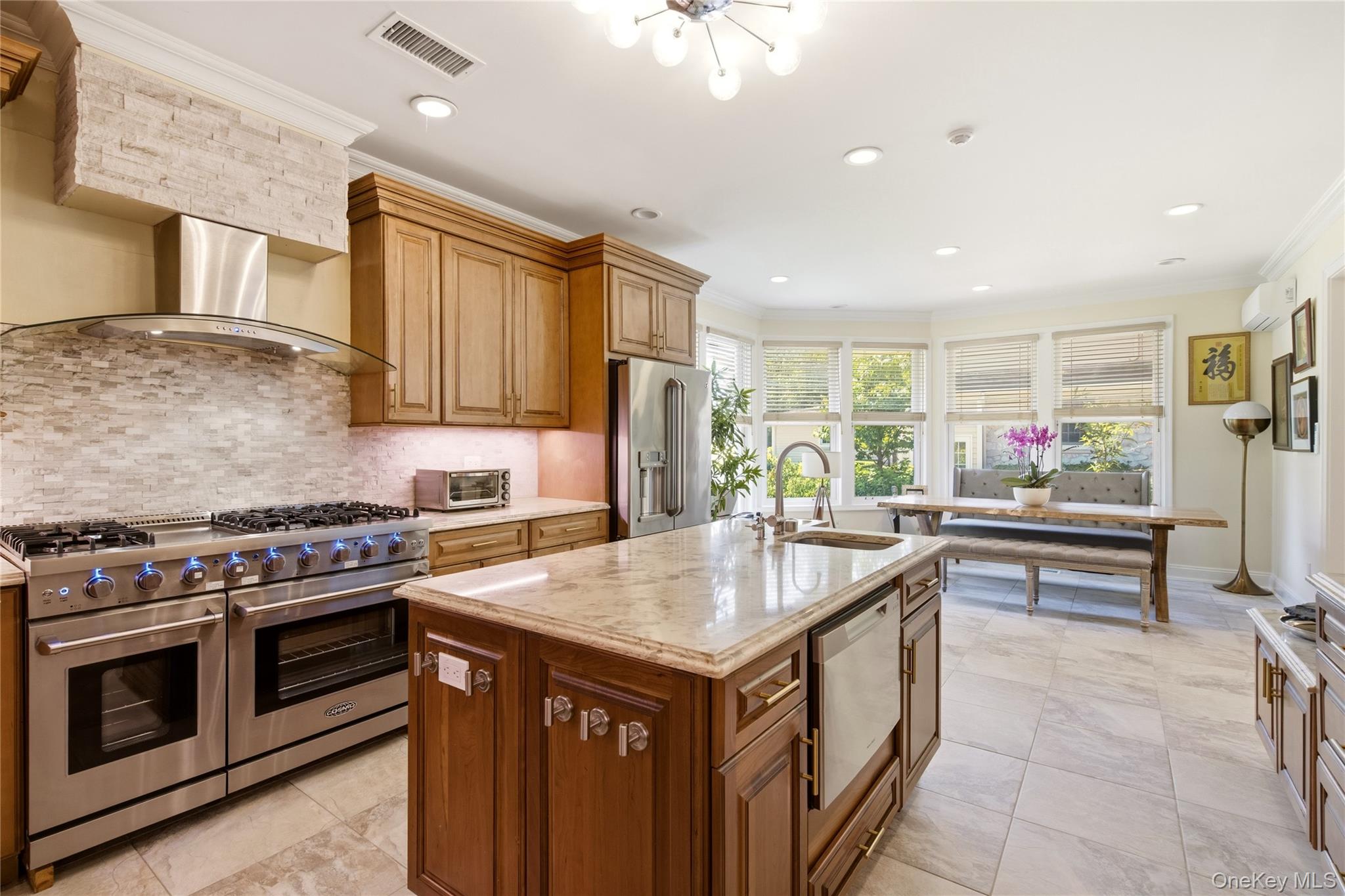 323 Baltustrol Circle Property Photo 14