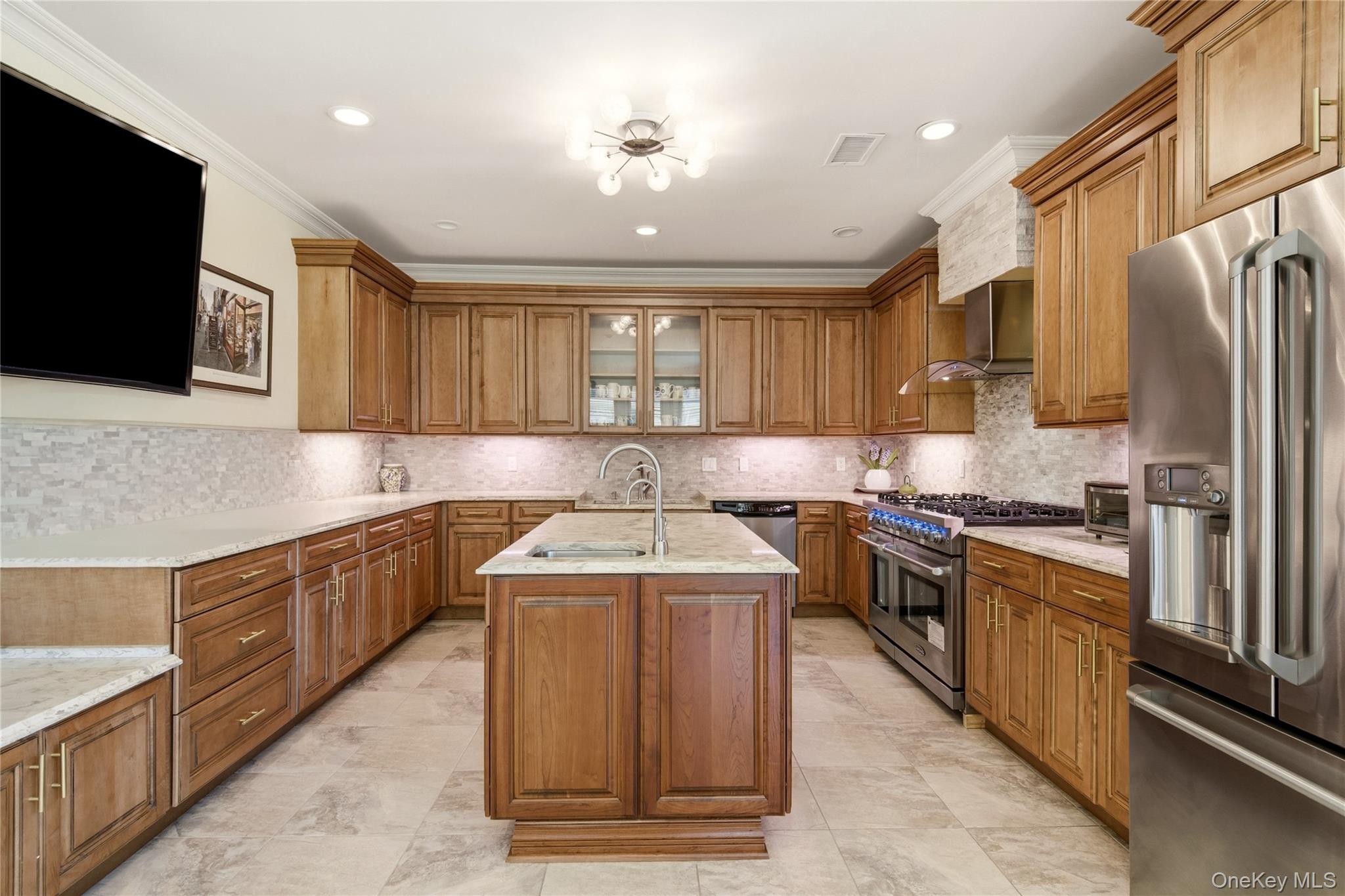 323 Baltustrol Circle Property Photo 15