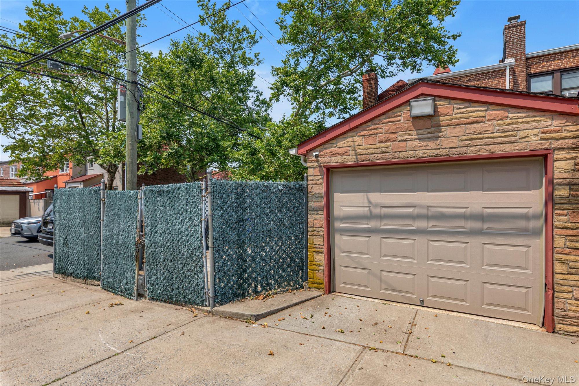 130-71 226 Street Property Photo 23