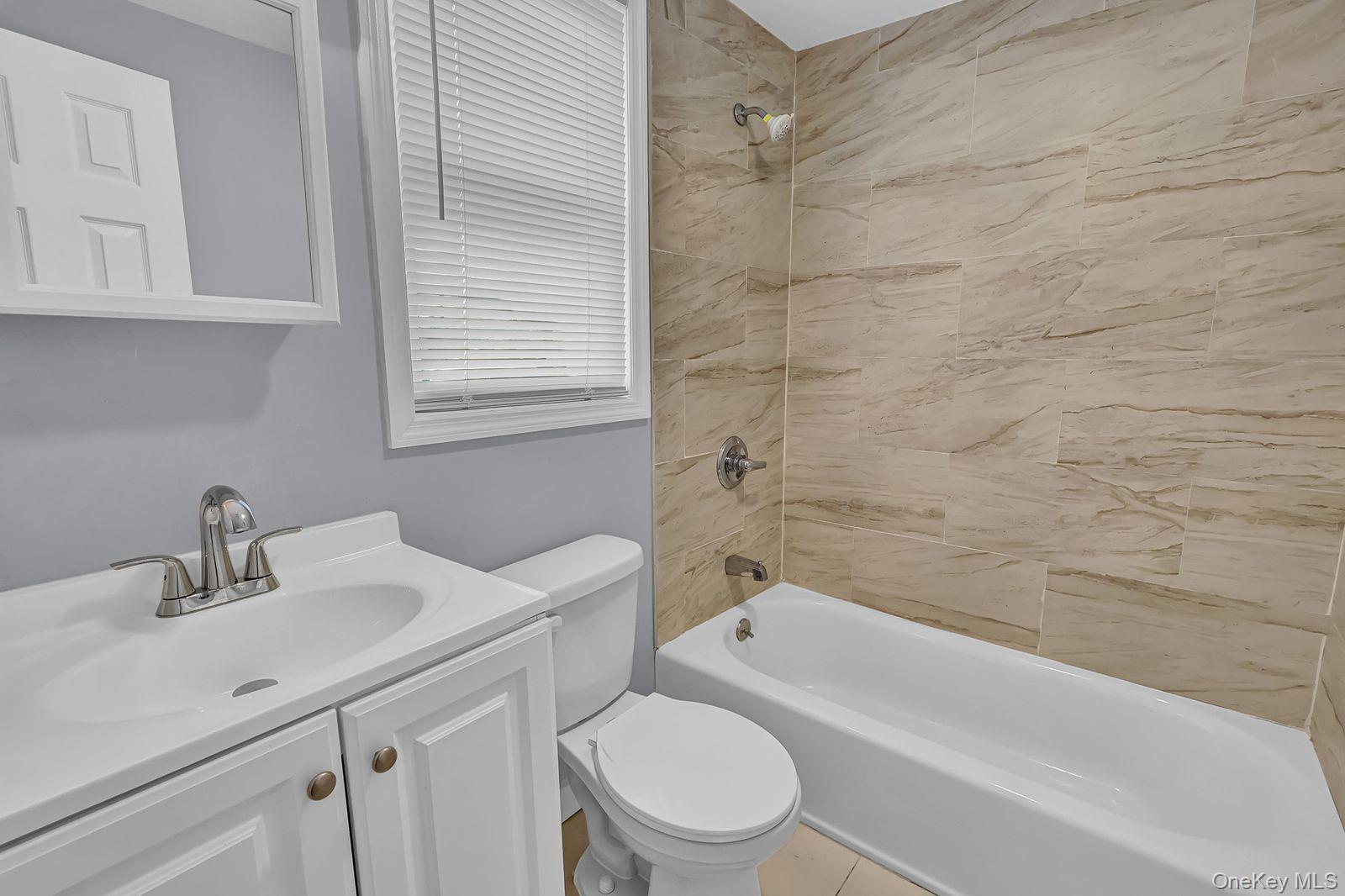 75 2nd Avenue Property Photo 17