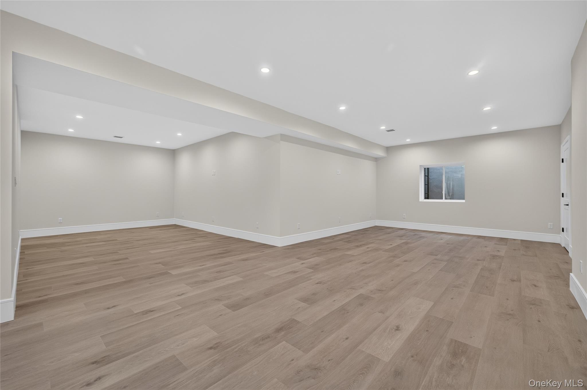 15 Glen Road Property Photo 37