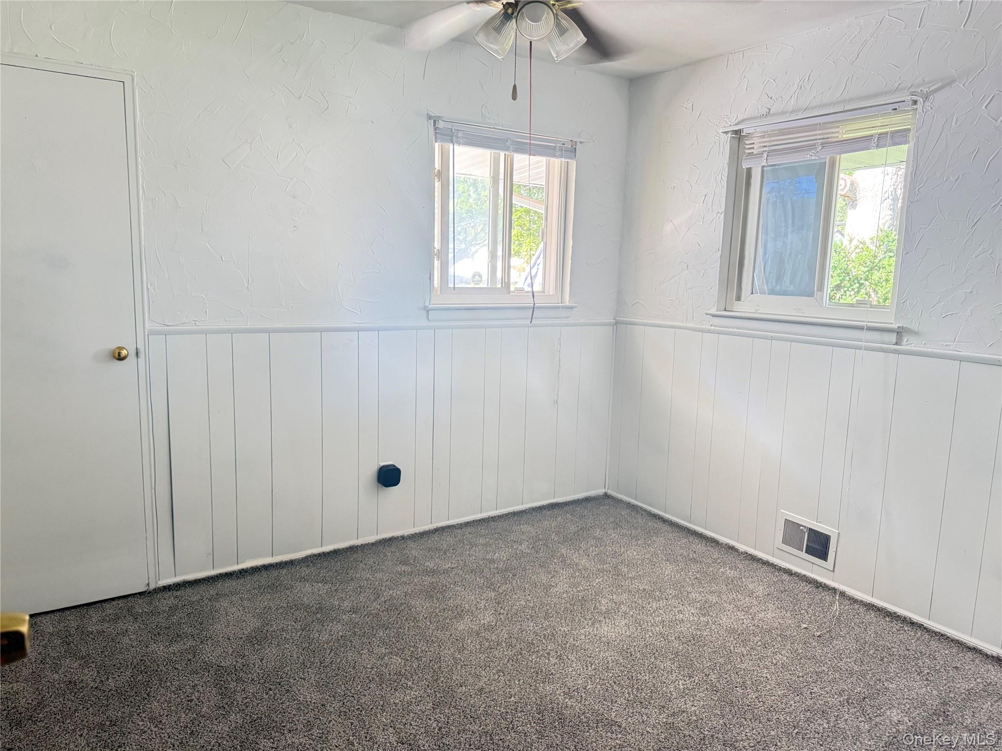 22 Newtown Avenue Property Photo 16