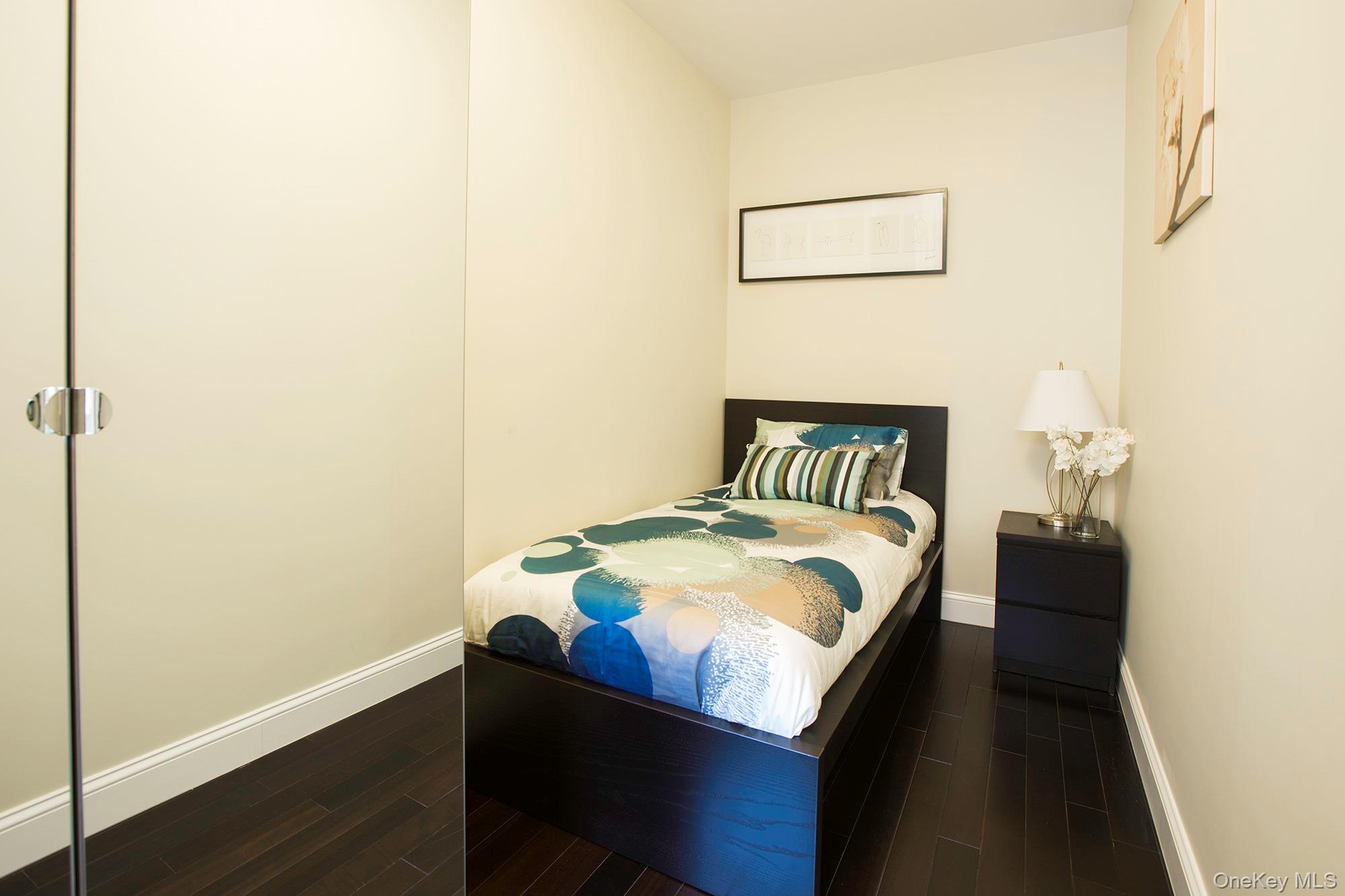 411 Himrod Street Property Photo 13
