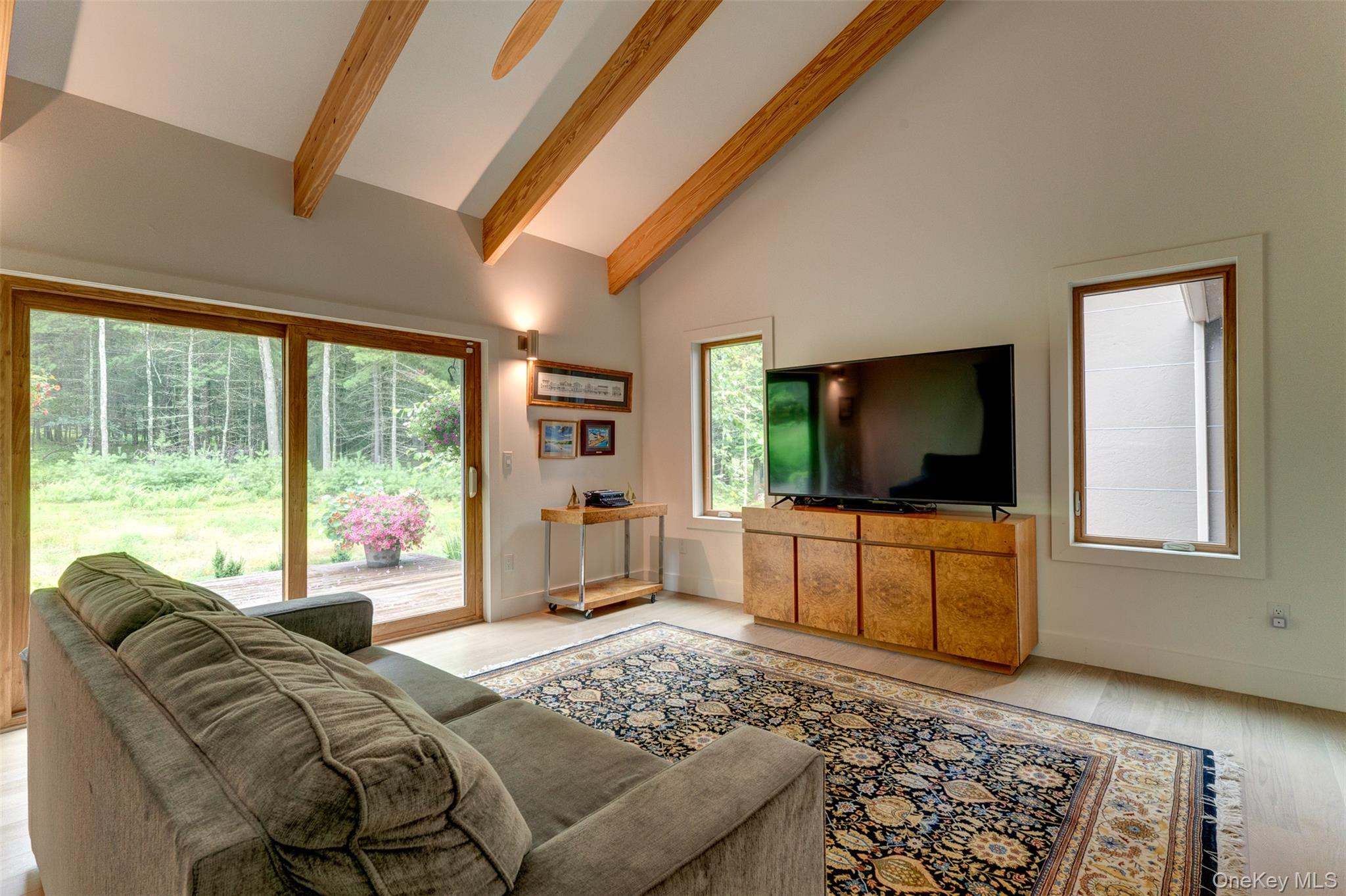 116 Francis Drive Property Photo 13