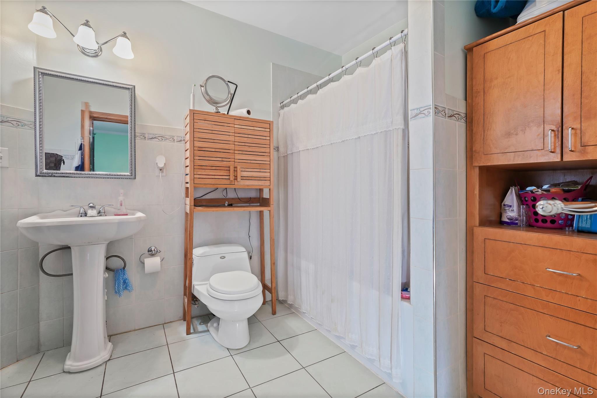 94-32 77th Street Property Photo 15