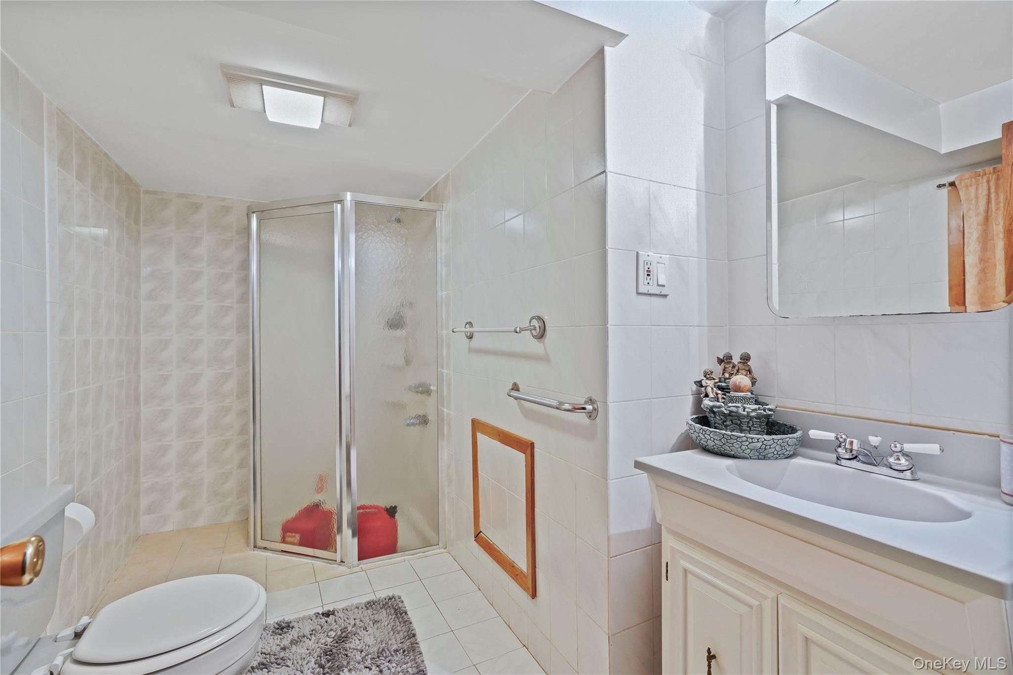 94-32 77th Street Property Photo 16