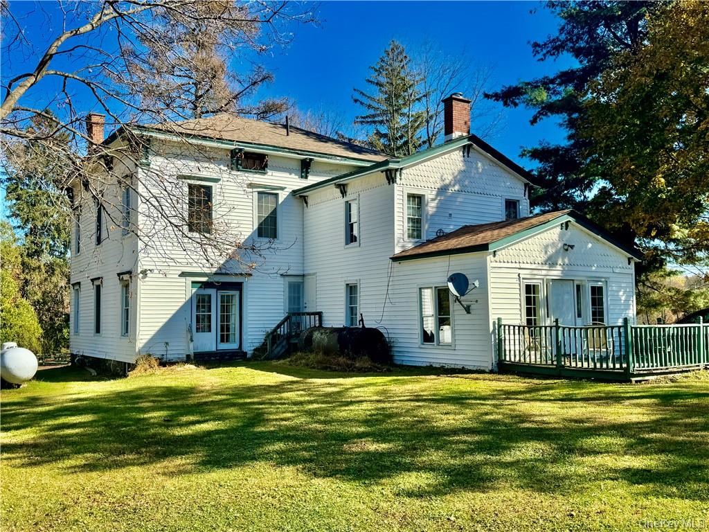 255 Howells Road Property Photo 1