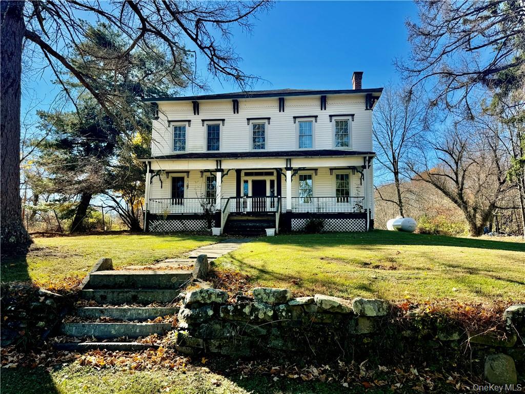 255 Howells Road Property Photo 3