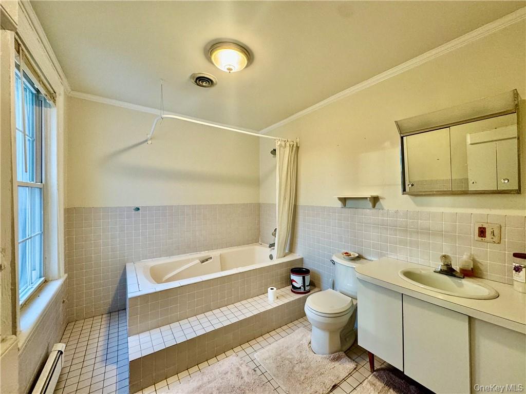 255 Howells Road Property Photo 33