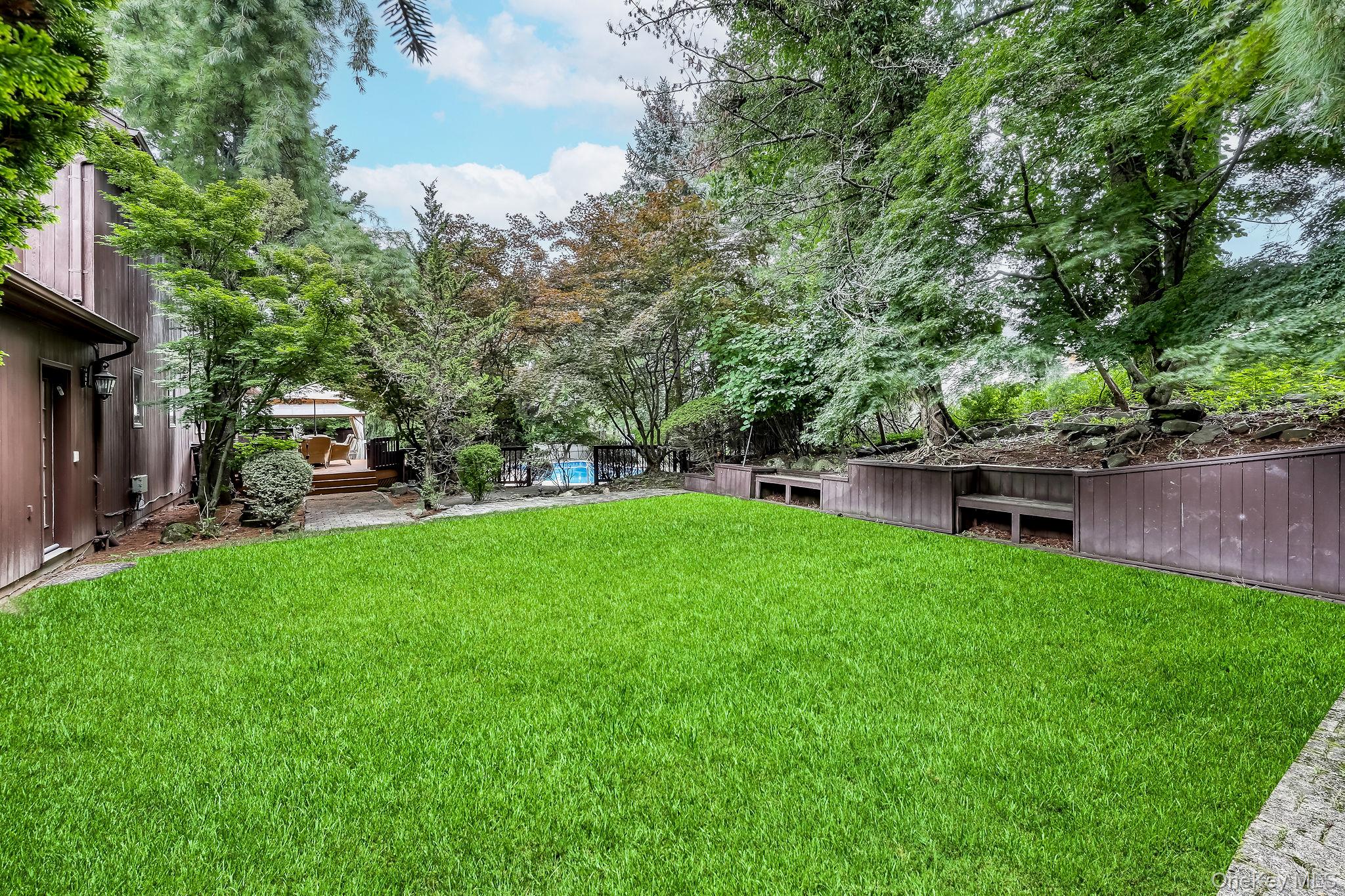 17 Snowdrop Drive Property Photo 32