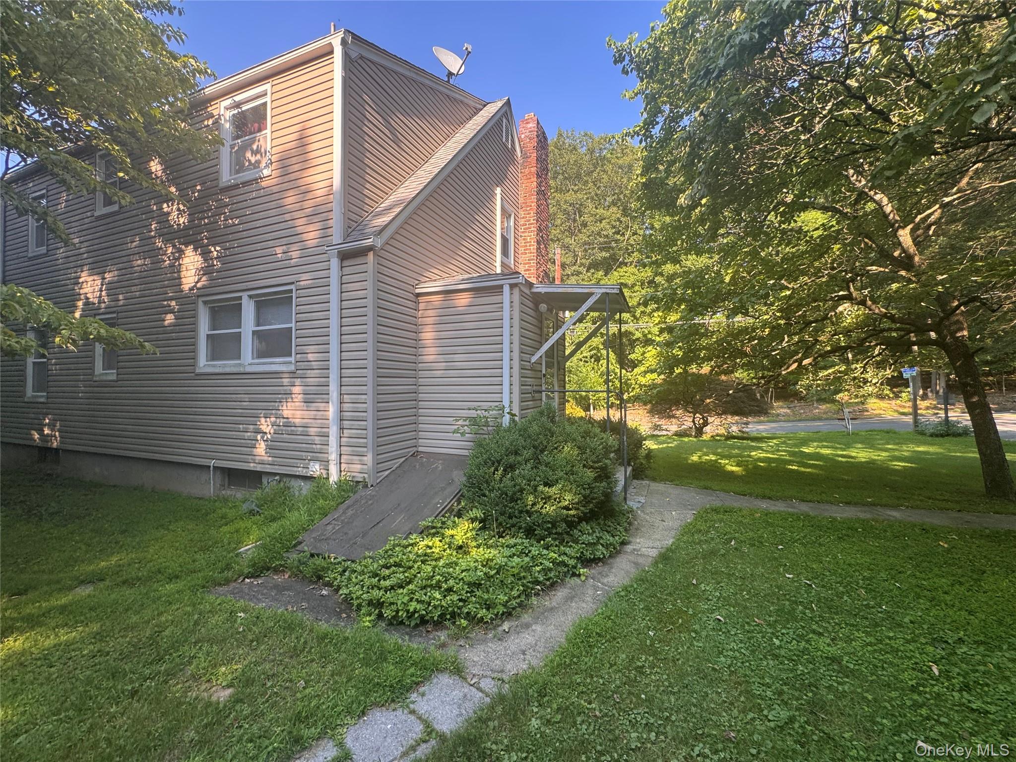245 Zukor Road Property Photo 2
