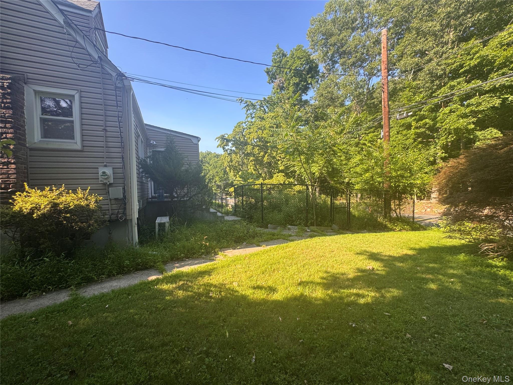 245 Zukor Road Property Photo 6