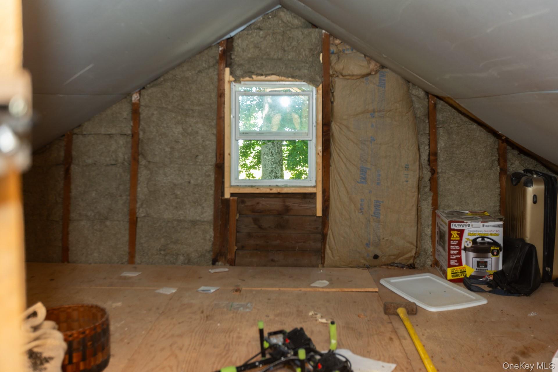 90 State Line Road Property Photo 16