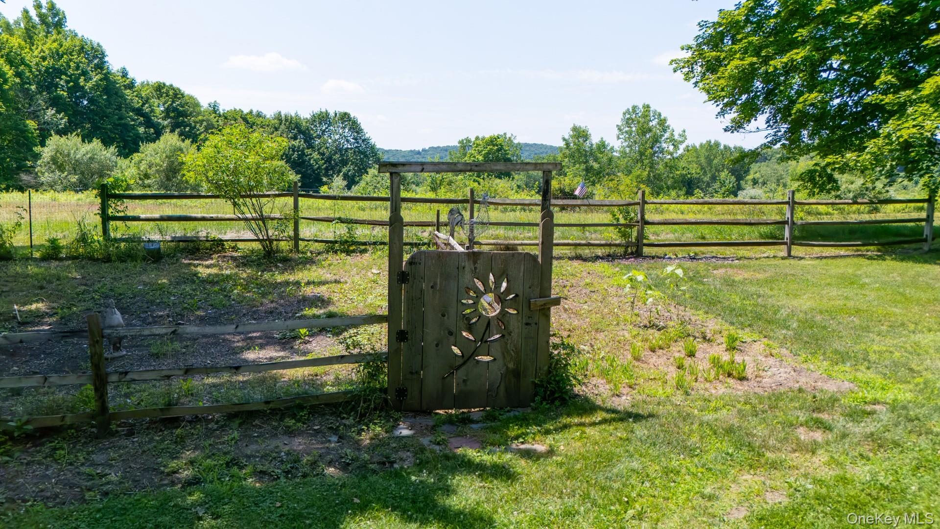 90 State Line Road Property Photo 27