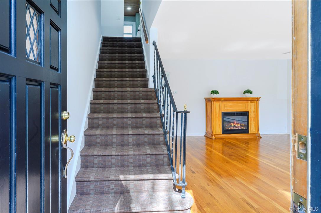 341 Sixth Avenue Property Photo 4
