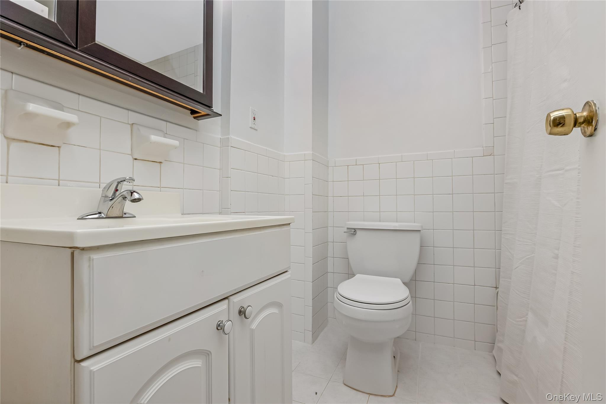 22-12/14 126th Street Property Photo 31