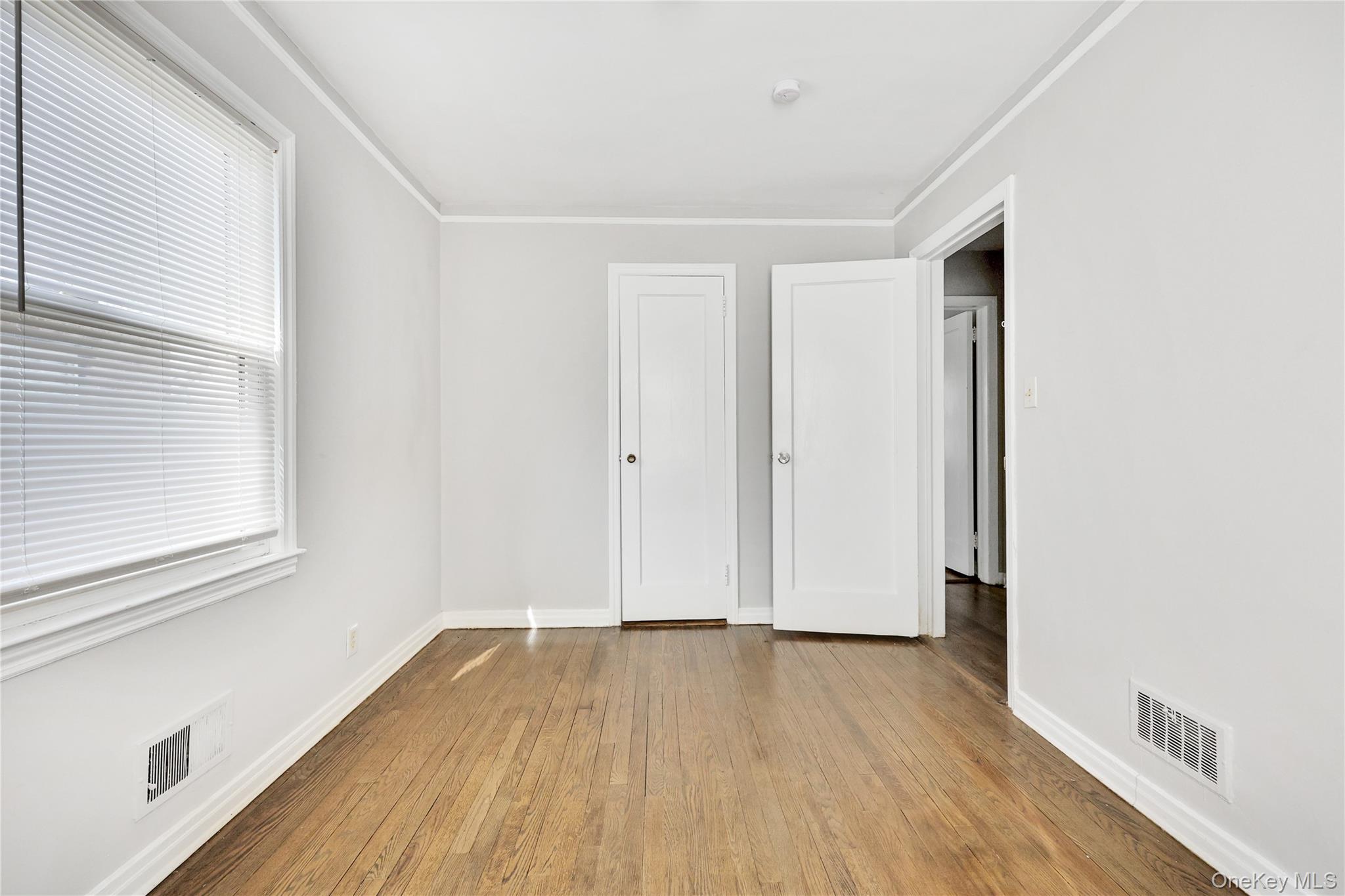 5 Hawthorne Lane Property Photo 24