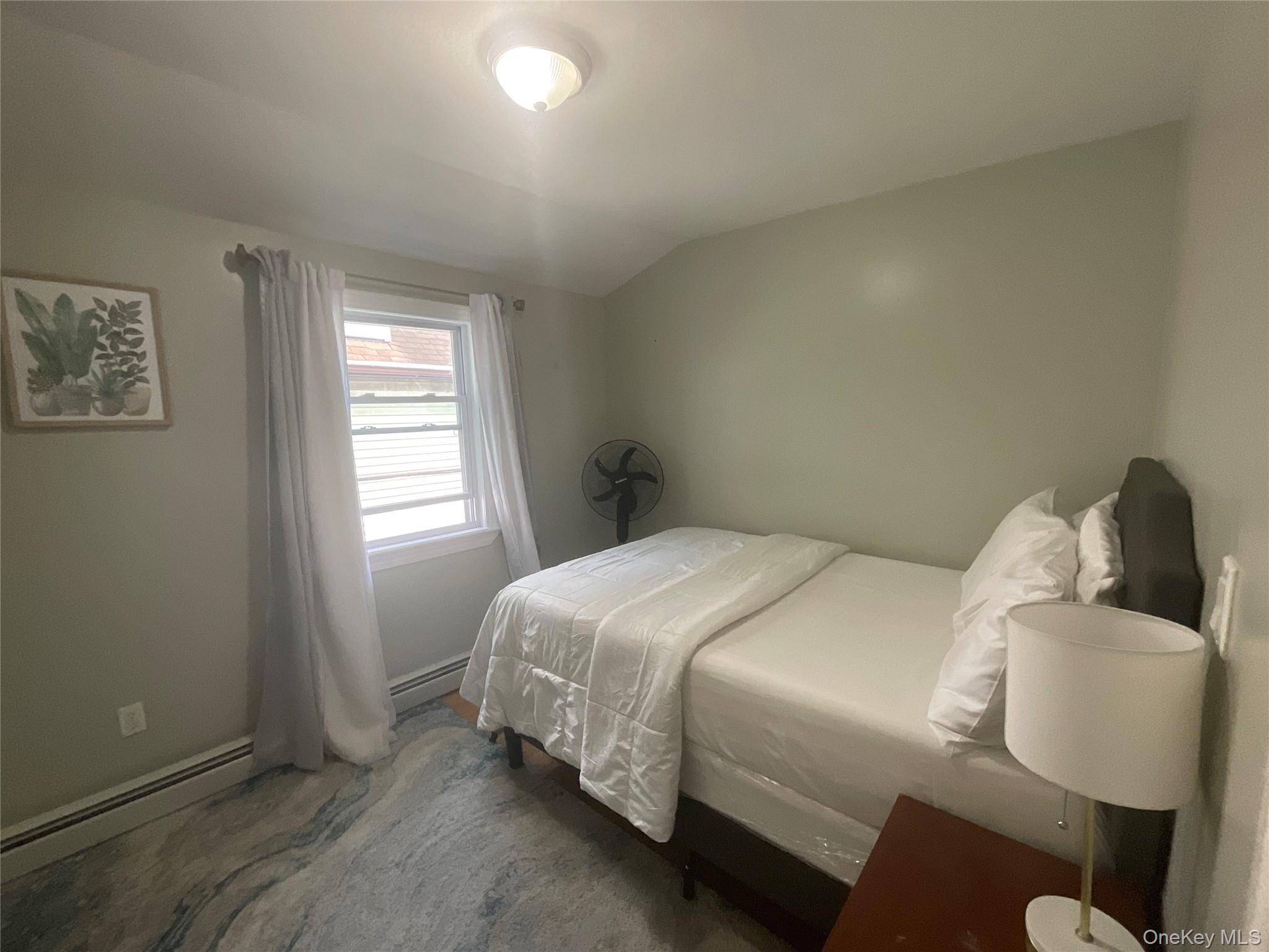 11511 172nd Street Property Photo 3