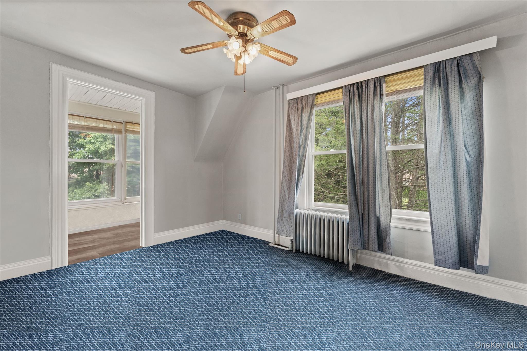 33 Deerfield Avenue Property Photo 11