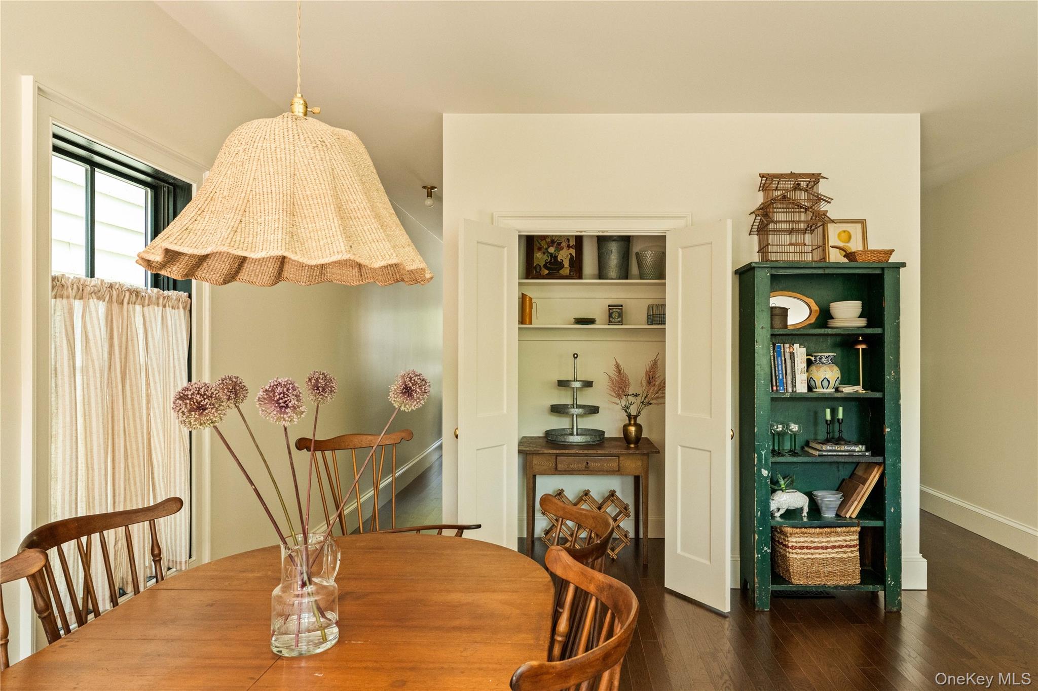 309 State Street Property Photo 18