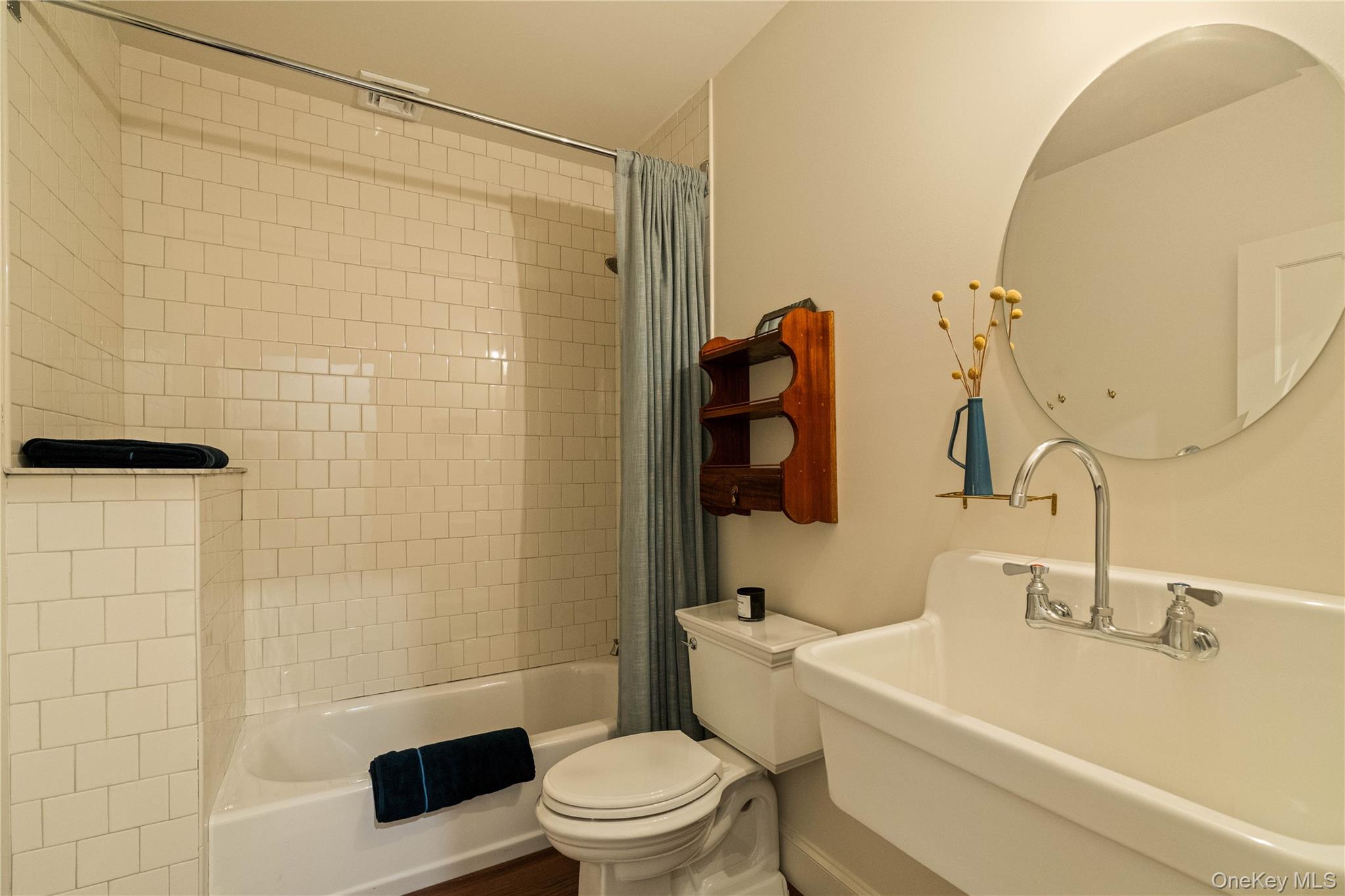 309 State Street Property Photo 35