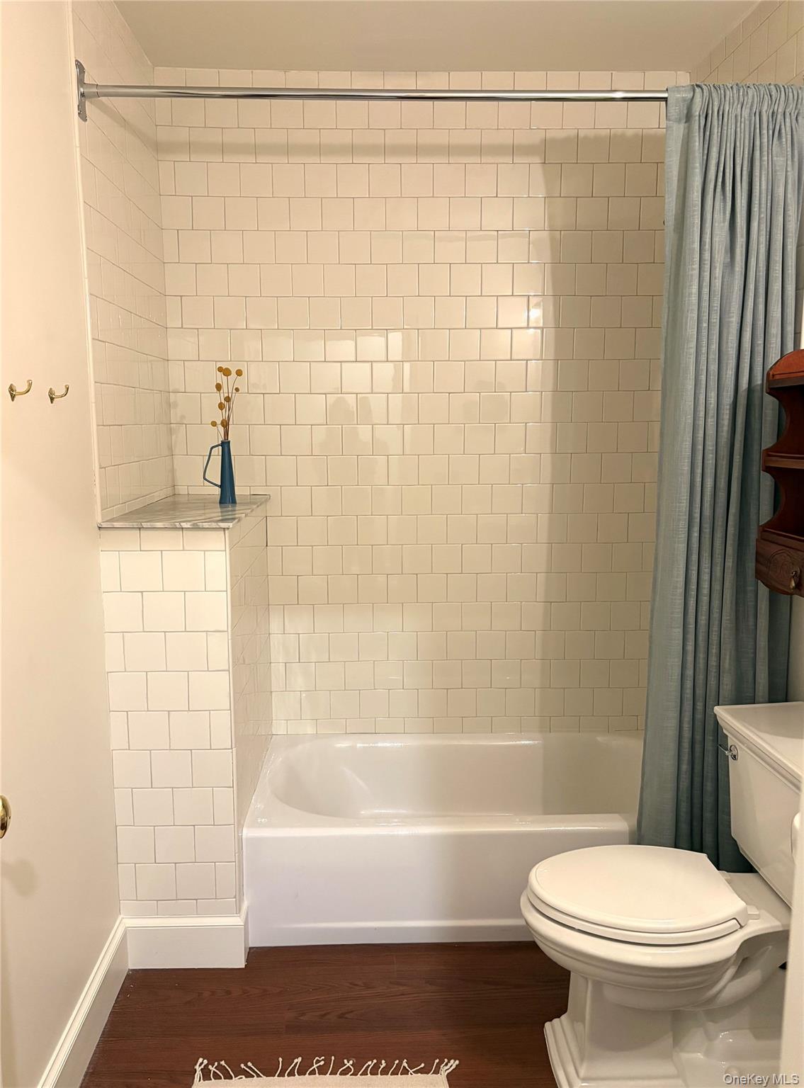 309 State Street Property Photo 36