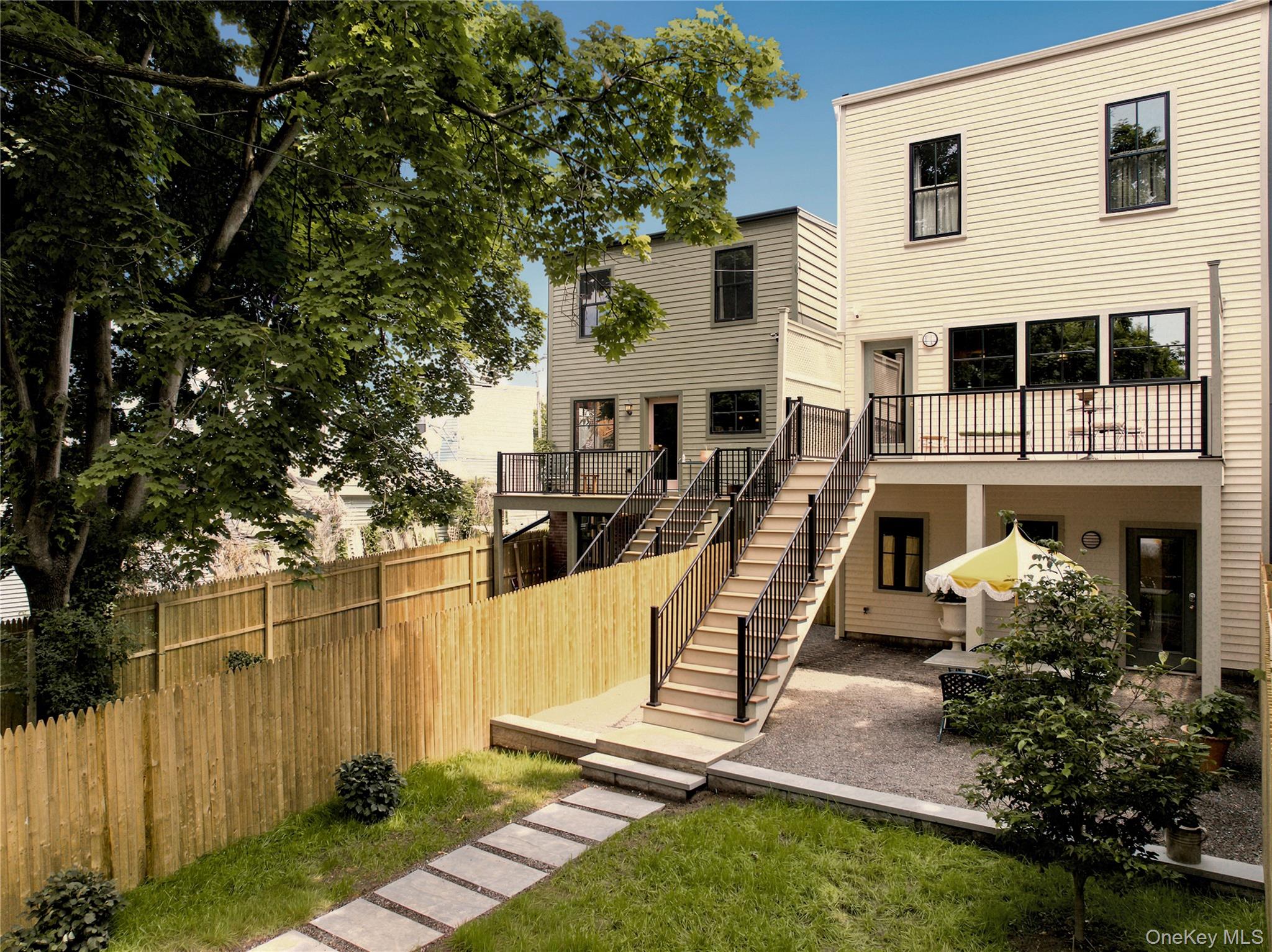 309 State Street Property Photo 41