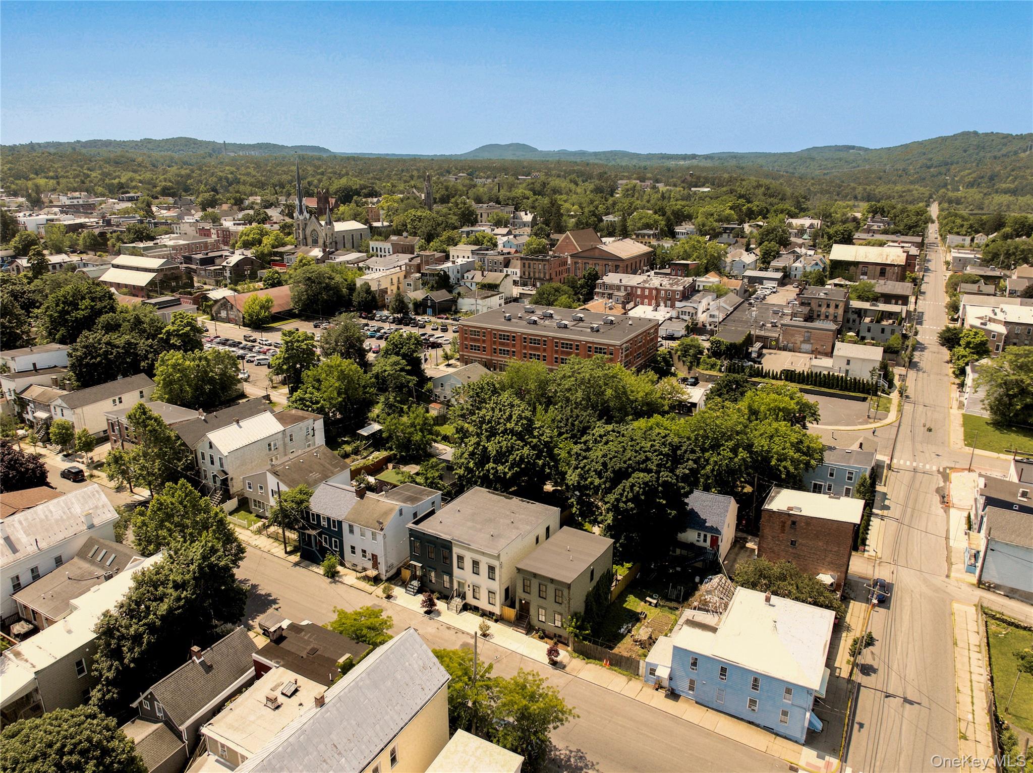 309 State Street Property Photo 45
