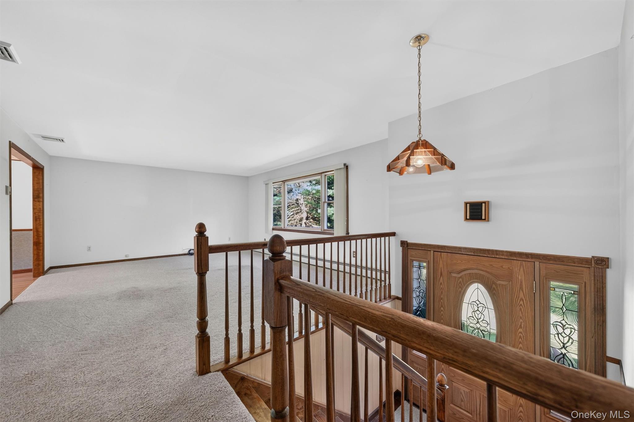 33 Seaman Road Property Photo 5