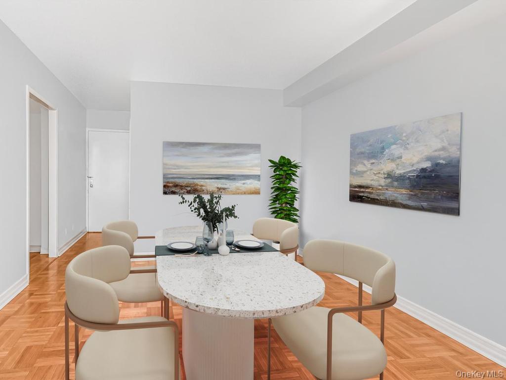 2 Fordham Hill Oval 5b Property Photo 5