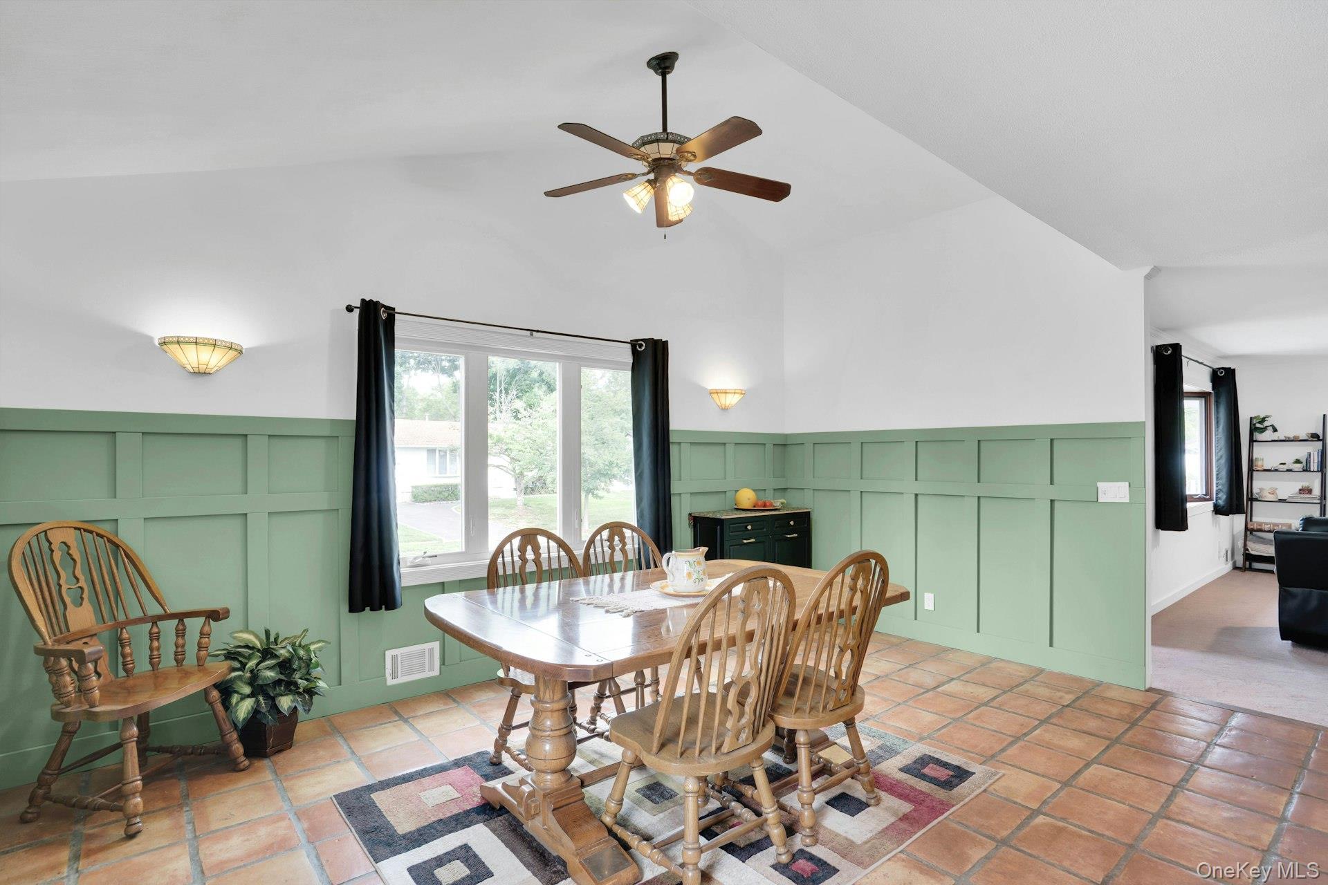 5 Stagg Lane Property Photo 6