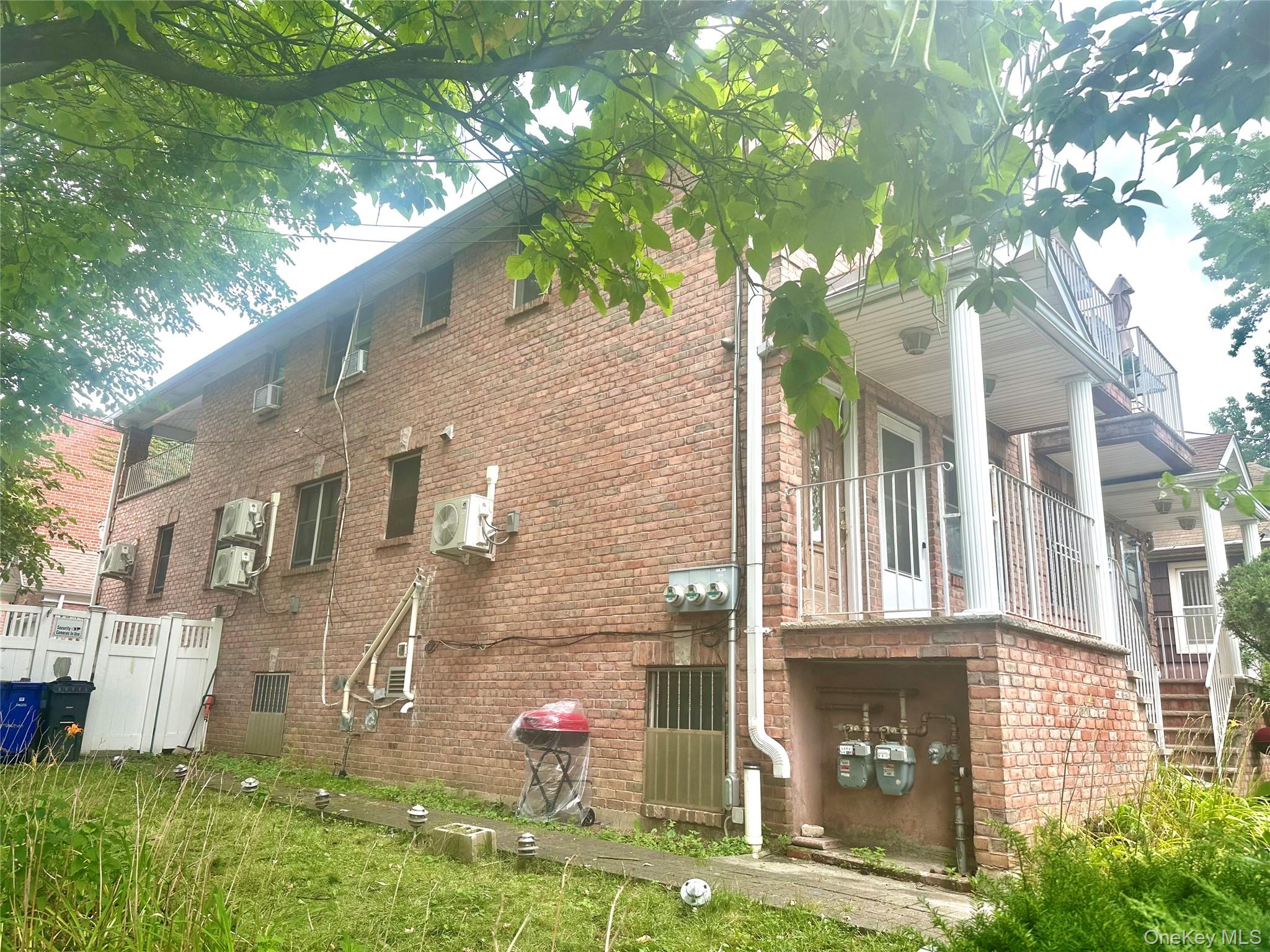 12401 7th Avenue Property Photo 1