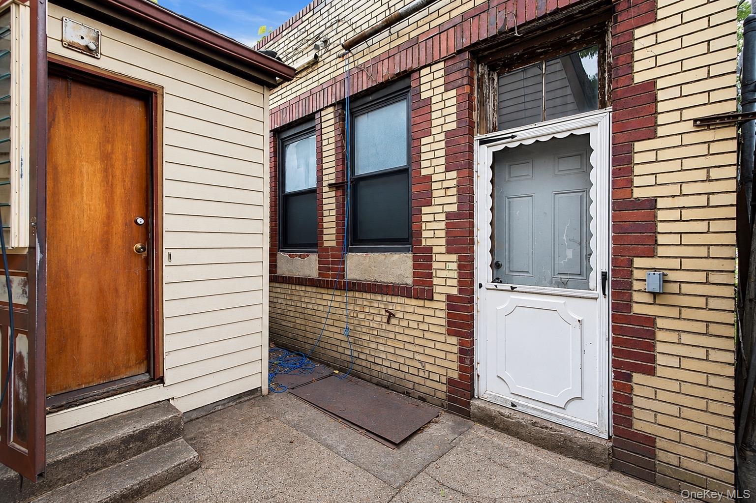 2221 Utica Avenue Property Photo 3