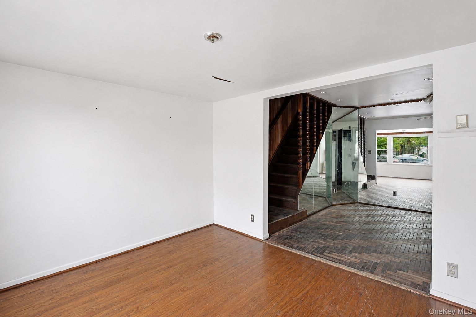 2221 Utica Avenue Property Photo 5