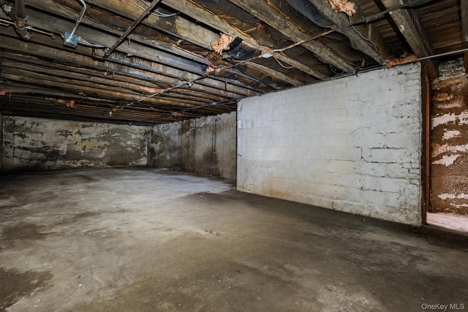 2221 Utica Avenue Property Photo 13