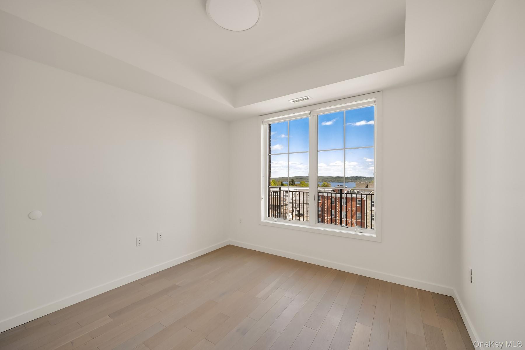 7 S Highland Avenue M03 Property Photo 7