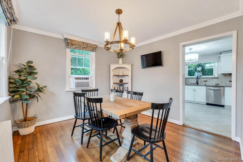 214 1st Street Property Photo 12