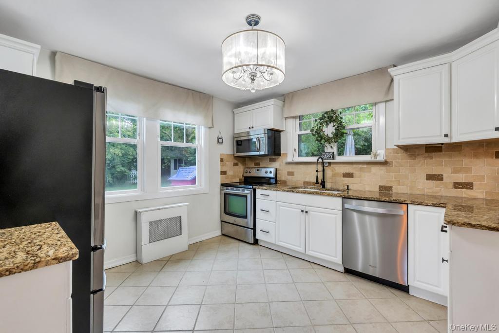 214 1st Street Property Photo 14