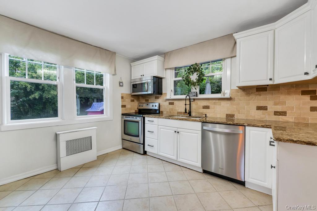 214 1st Street Property Photo 16