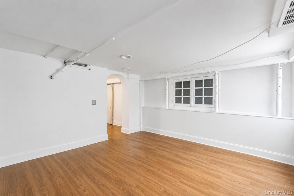 214 1st Street Property Photo 32
