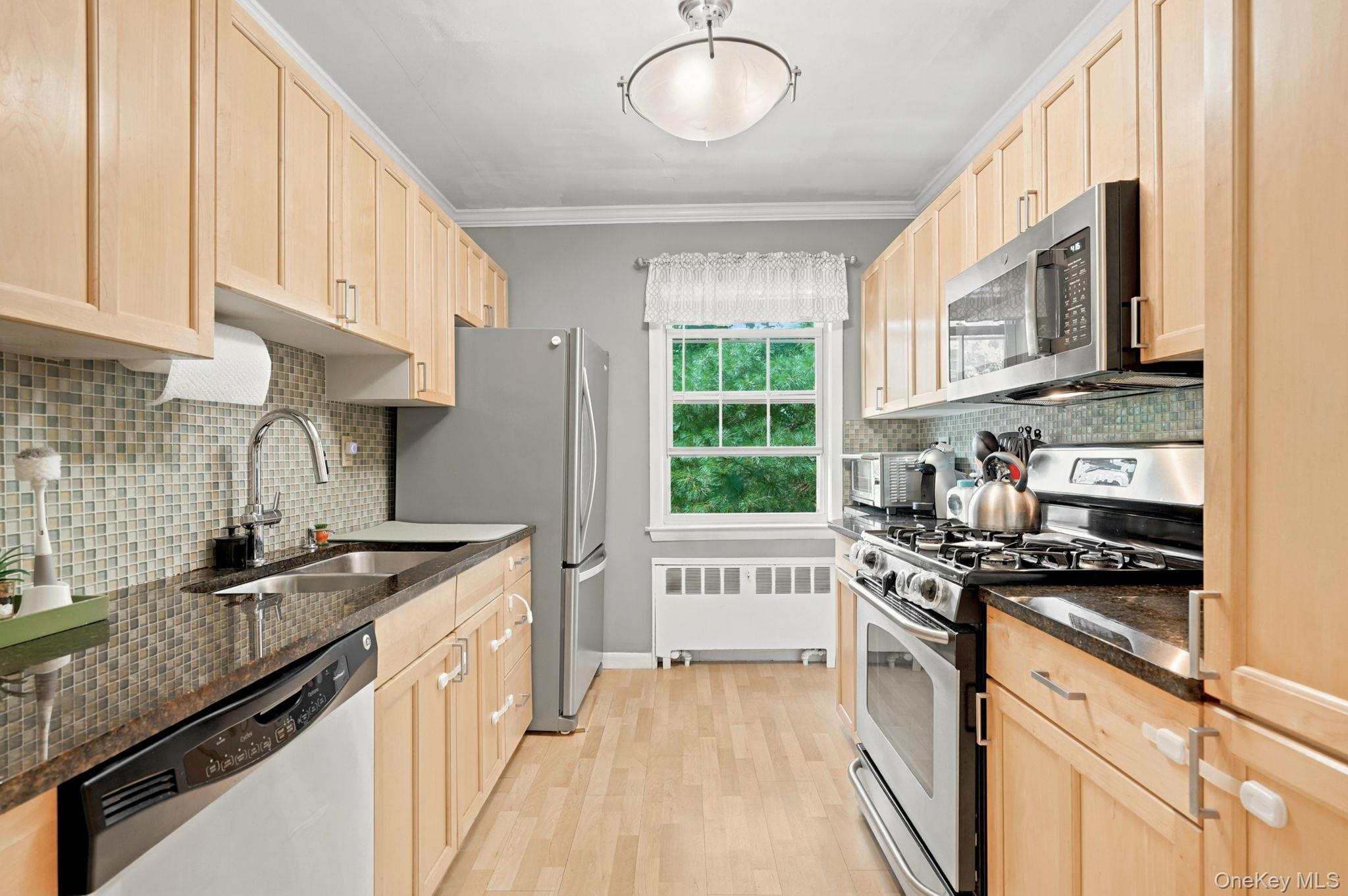 39 Fieldstone Drive H2 Property Photo 6