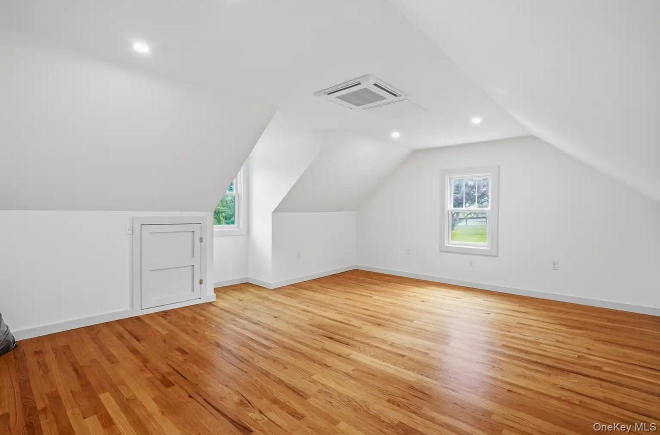 24 Woodland Drive Property Photo 18