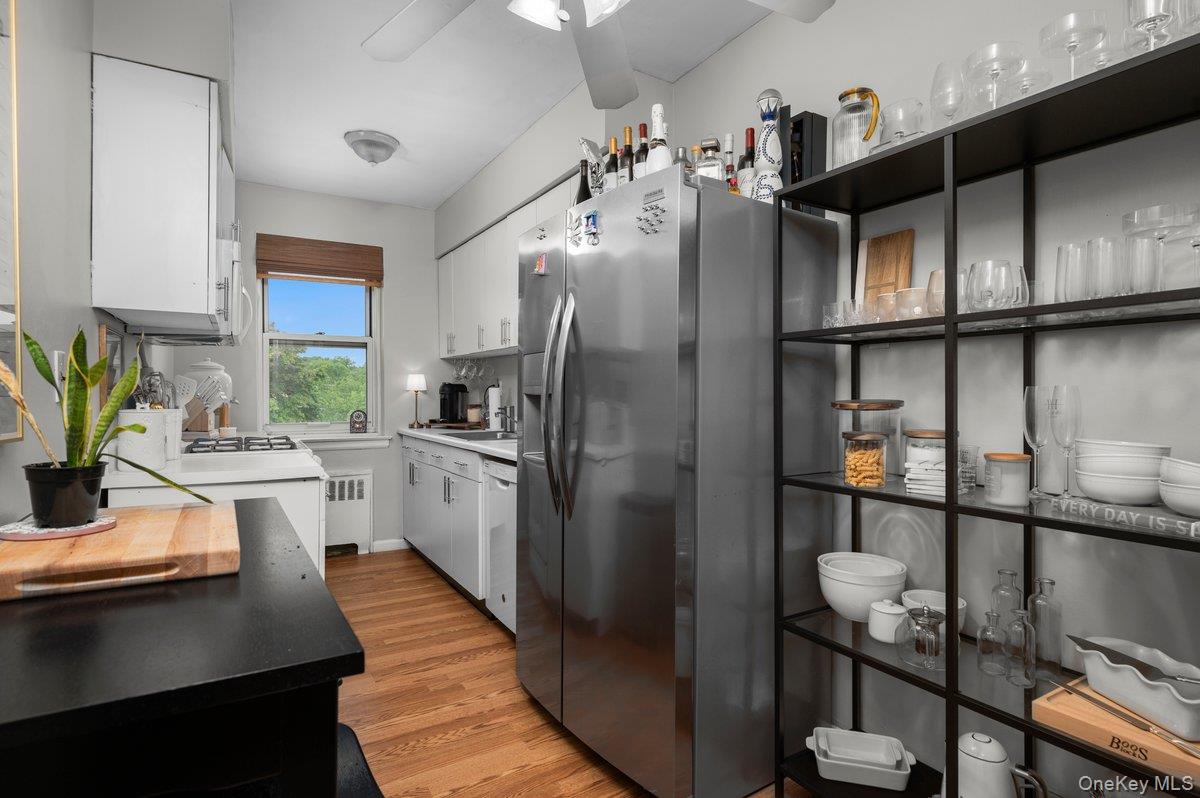 4782 Boston Post A- 3b Property Photo 12